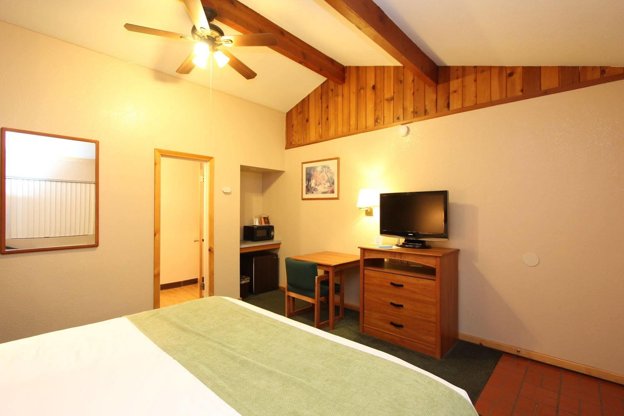 Oakhurst Lodge Extérieur photo